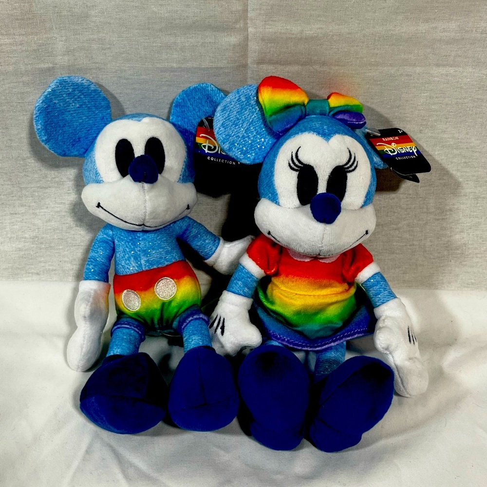 DISNEY RAINBOW COLLECTION MICKEY MINNIE MOUSE PRIDE 2022 PLUSH PLUSHIE 6” LOT.